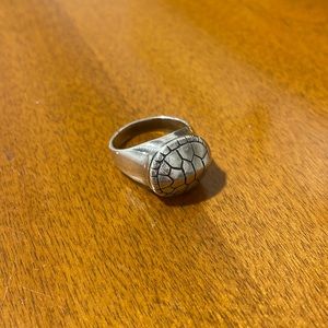 Sterling silver mignon faget tortoise shell ring